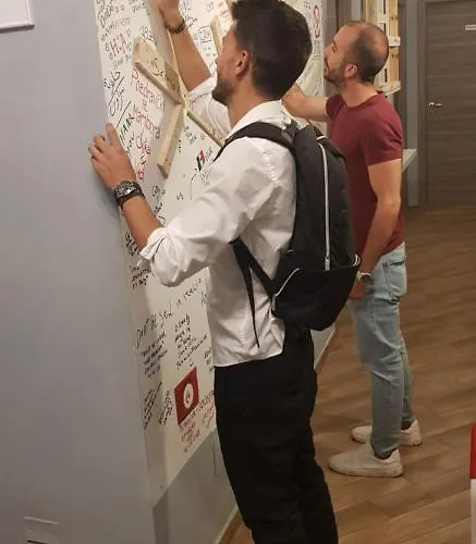 Gloria Ostello Milano