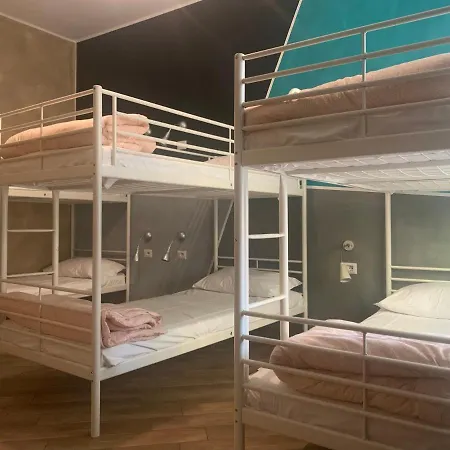 Gloria ホステル ミラノ